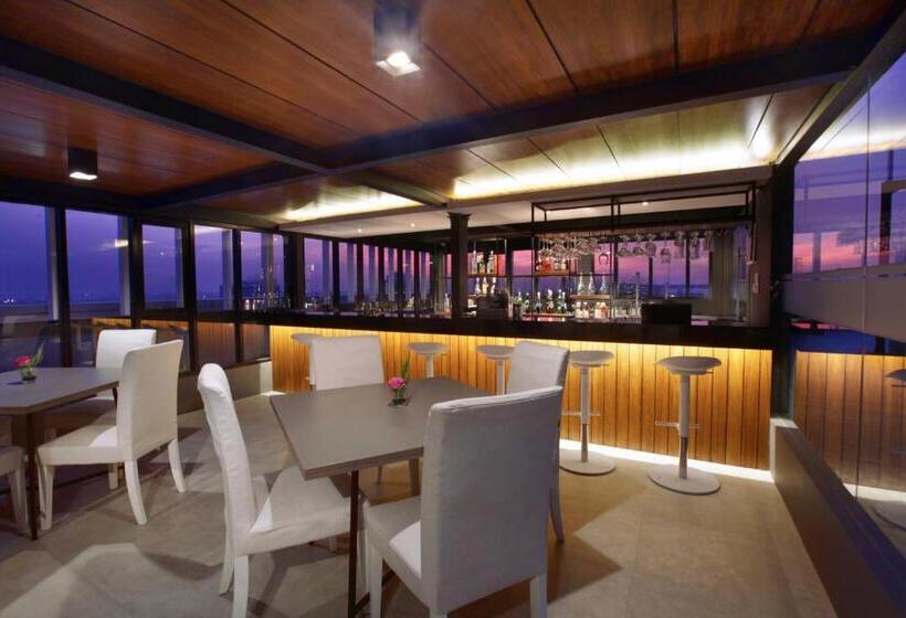 Aston Imperial Bekasi Hotel & Conference Center