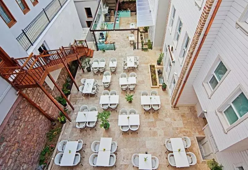 ホテル Azade Premier