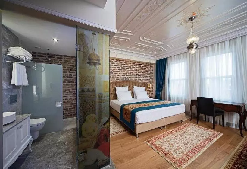 ホテル Azade Premier