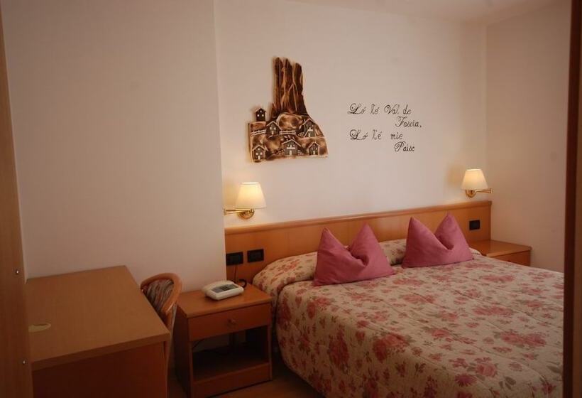 فندق Chalet Alaska