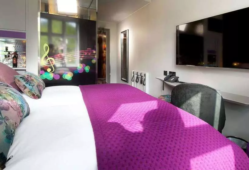 בית מלון כפרי Oleana