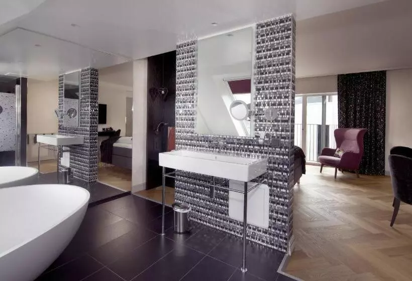 בית מלון כפרי Oleana