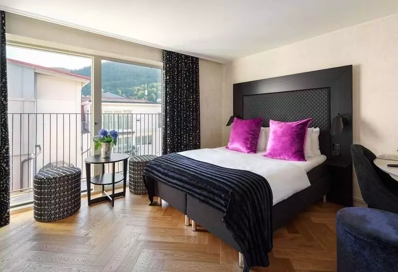 בית מלון כפרי Oleana