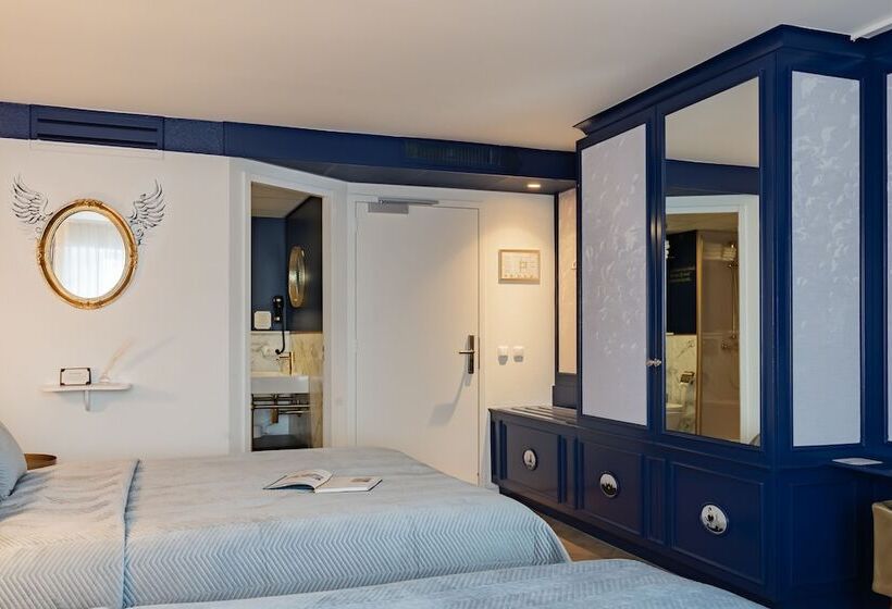 Efteling Hotel  Theme Park Tickets Included