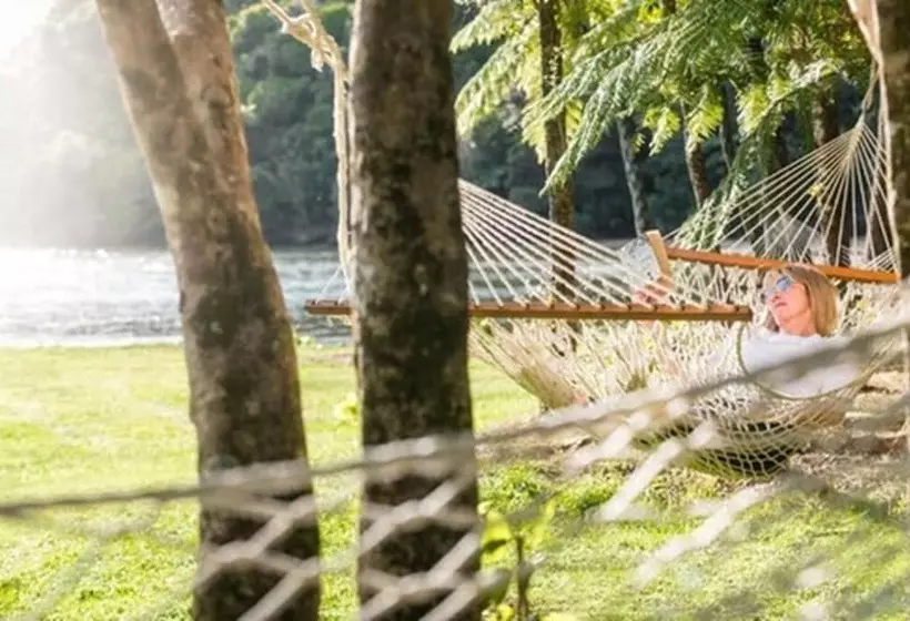 호텔 Furneaux Lodge