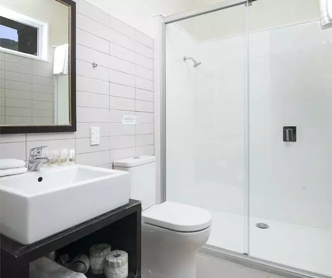 호텔 Furneaux Lodge