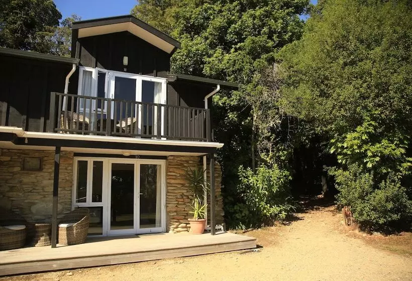 호텔 Furneaux Lodge