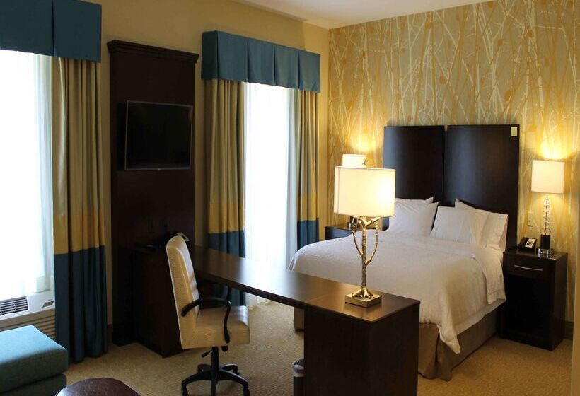 فندق Hampton Inn & Suites Stroudsburg Pocono Mountains