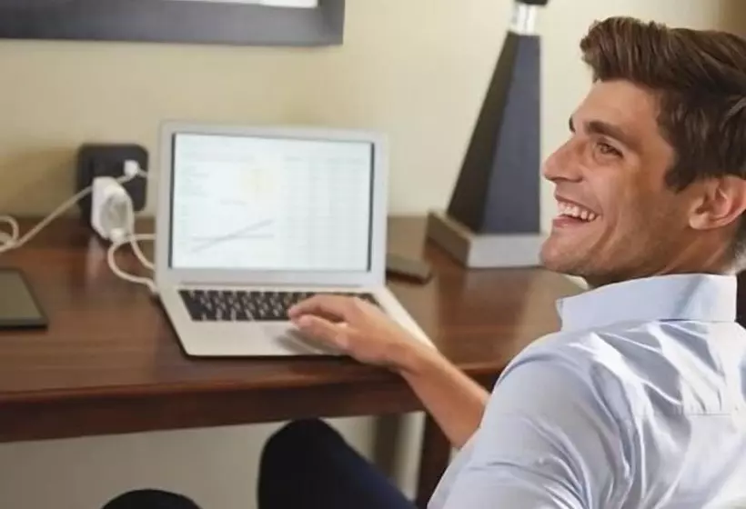 Отель Hampton Inn & Suites Stroudsburg Pocono Mountains