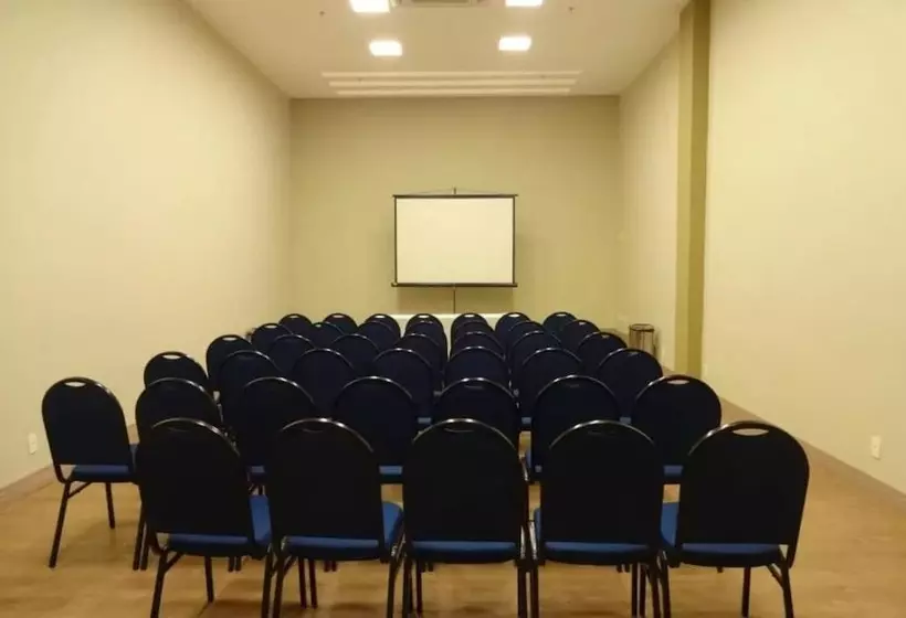 Отель Mar Suítes Yguassú