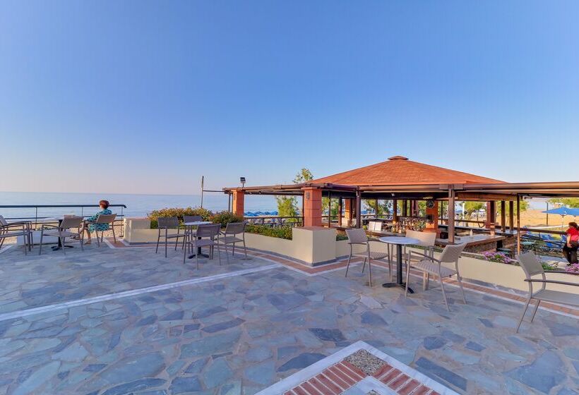 בית מלון כפרי Mare Monte Beach