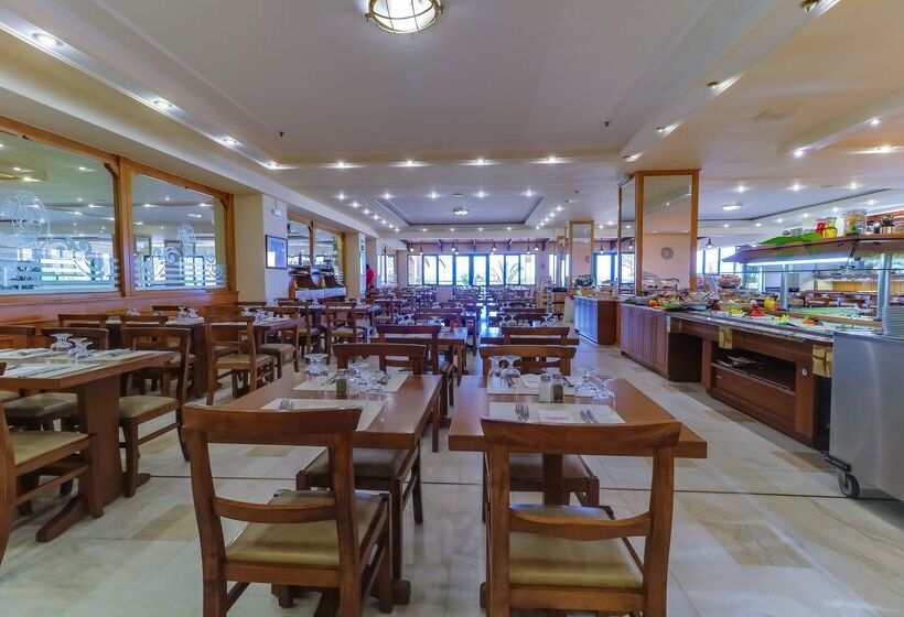 בית מלון כפרי Mare Monte Beach