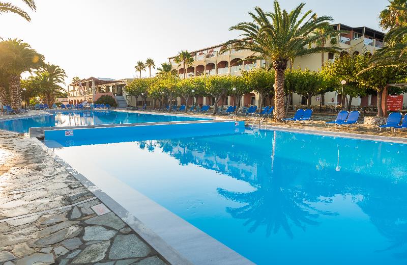 בית מלון כפרי Mare Monte Beach