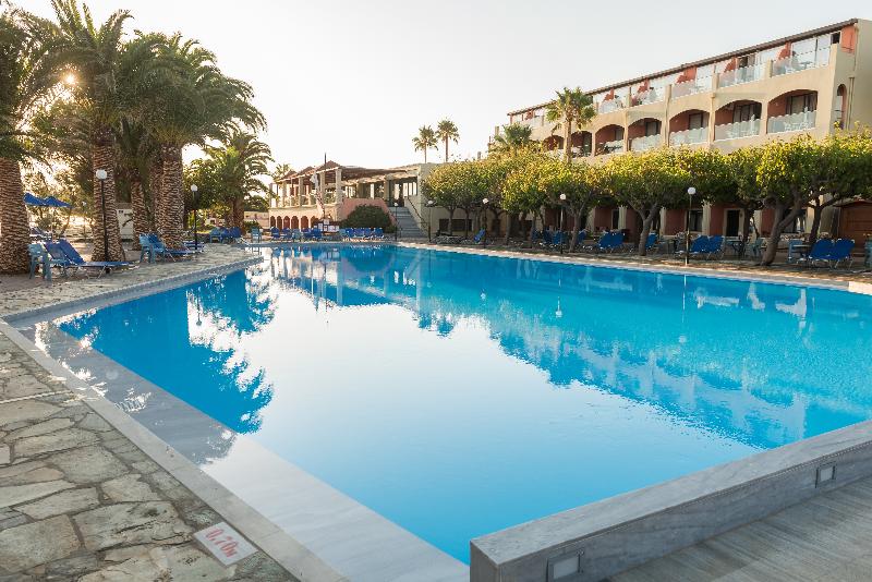 בית מלון כפרי Mare Monte Beach