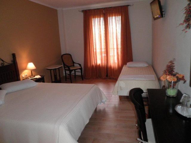 ホテル Melegos Inn