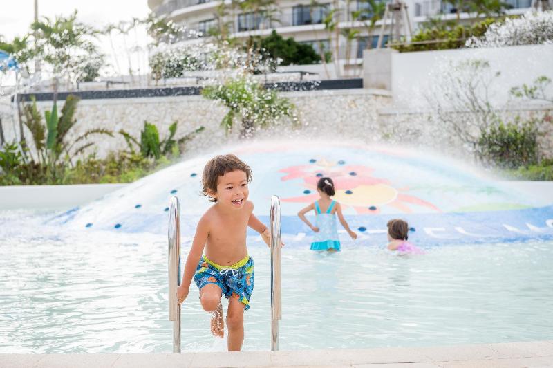 هتل Monterey Okinawa Spa & Resort