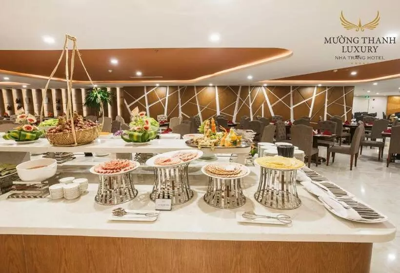 酒店 Muong Thanh Luxury Nha Trang