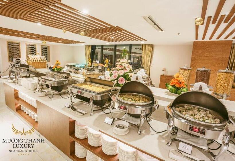 酒店 Muong Thanh Luxury Nha Trang