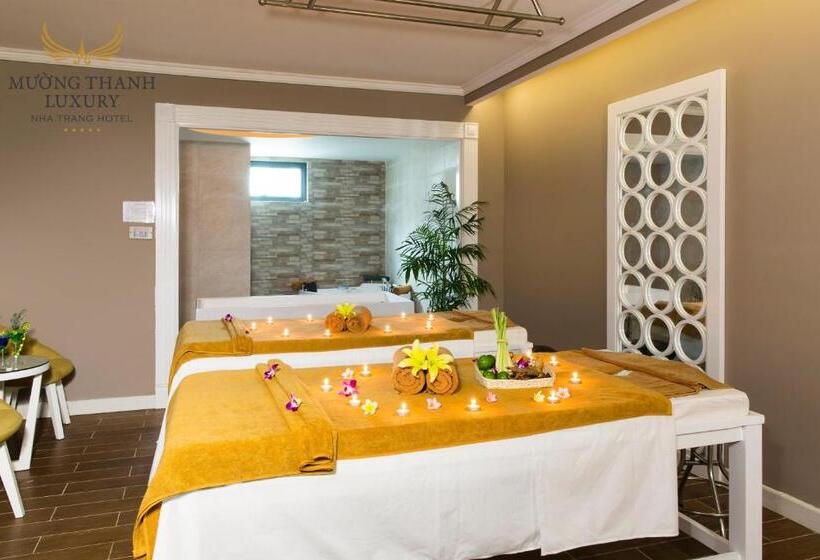 酒店 Muong Thanh Luxury Nha Trang