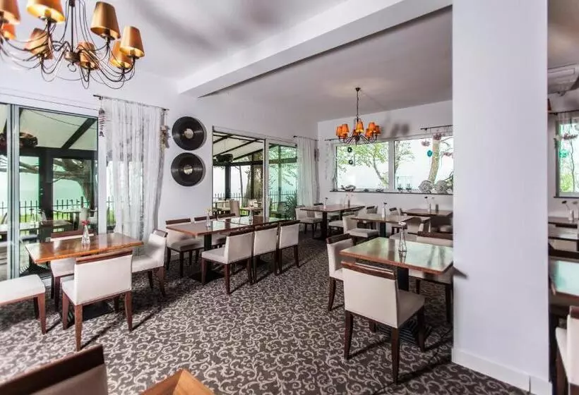 Hotel Ośrodek Wypoczynkowy Alcest