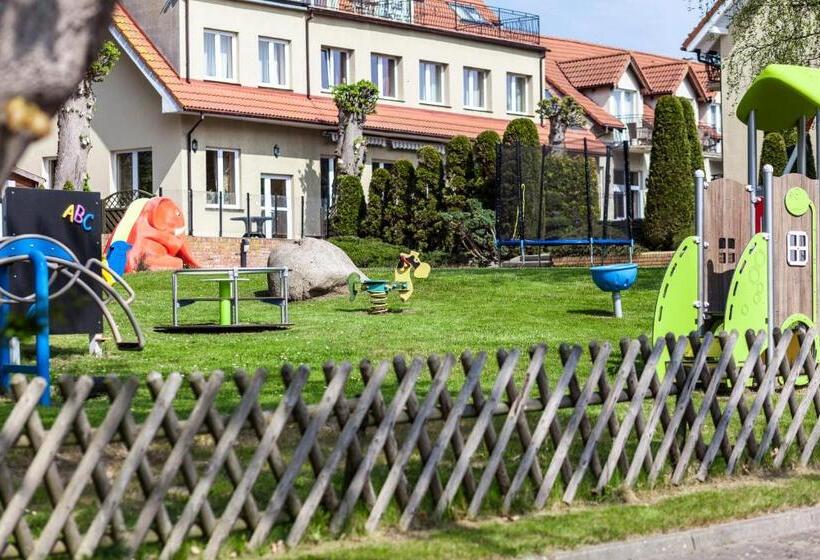 בית מלון כפרי Ośrodek Wypoczynkowy Alcest