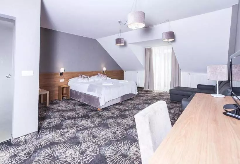 Hotel Ośrodek Wypoczynkowy Alcest