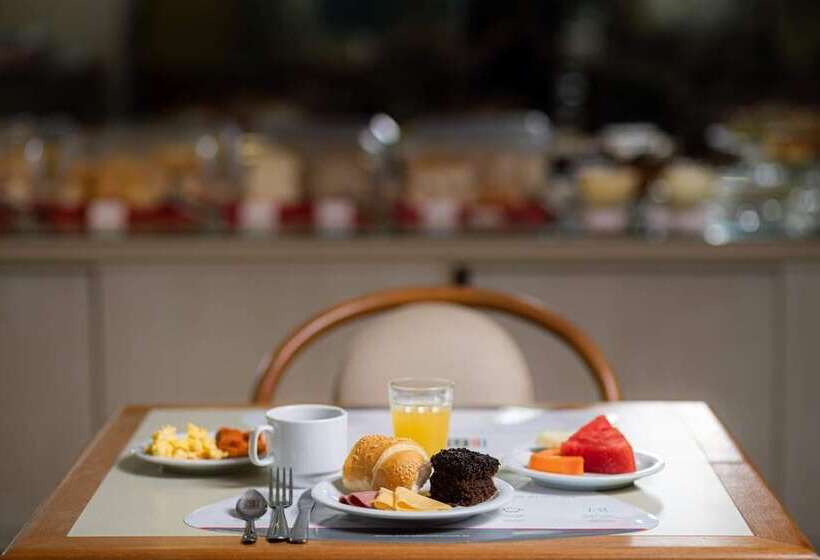 בית מלון כפרי Rede Andrade Express