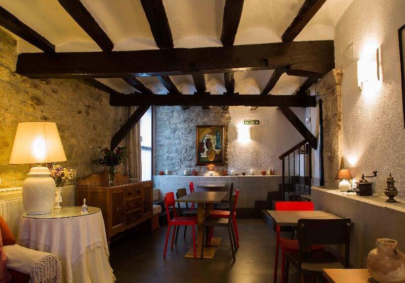 هتل روستایی Casa De La Cadena