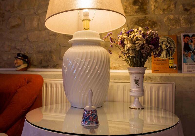 هتل روستایی Casa De La Cadena