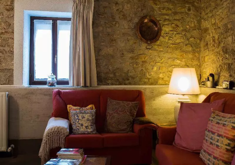 هتل روستایی Casa De La Cadena