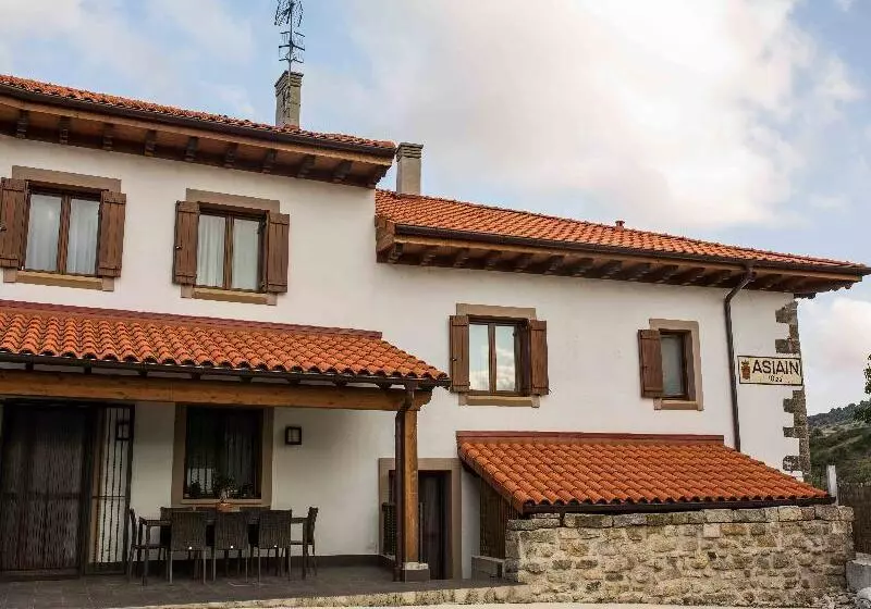 هتل روستایی Casa De La Cadena