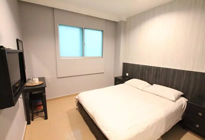 Hotel Station 18