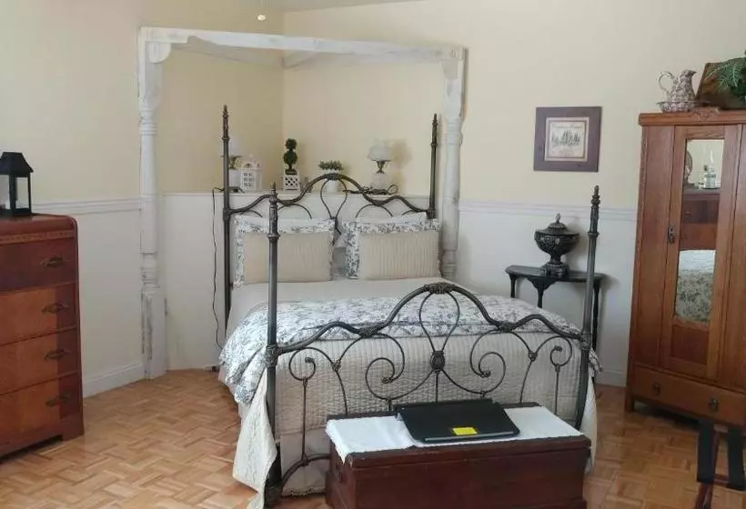 Szálloda The Iron Gate Inn