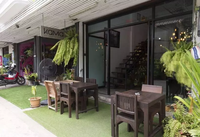 Kama Bangkok   Boutique Bed & Breakfast   Hostel
