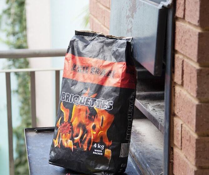 Palm Valley Inn And Day Spa