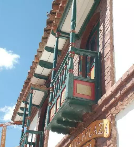 ユースホステル Mongui Plaza