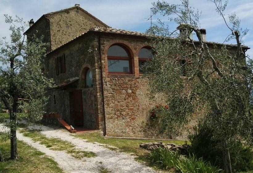 住宿加早餐  Colombaio In Colle