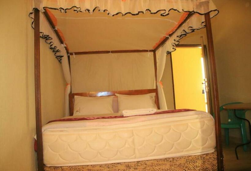 Pride Travellers Hotel Mubende