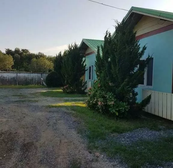 Retkeilymaja สบาย สบาย รีสอร์ท