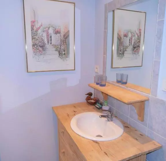 ベッドアンドブレックファースト Chambres D Hôtes Hameau De Lalanne