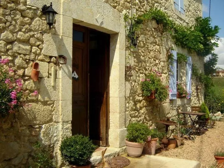 ベッドアンドブレックファースト Chambres D Hôtes Hameau De Lalanne