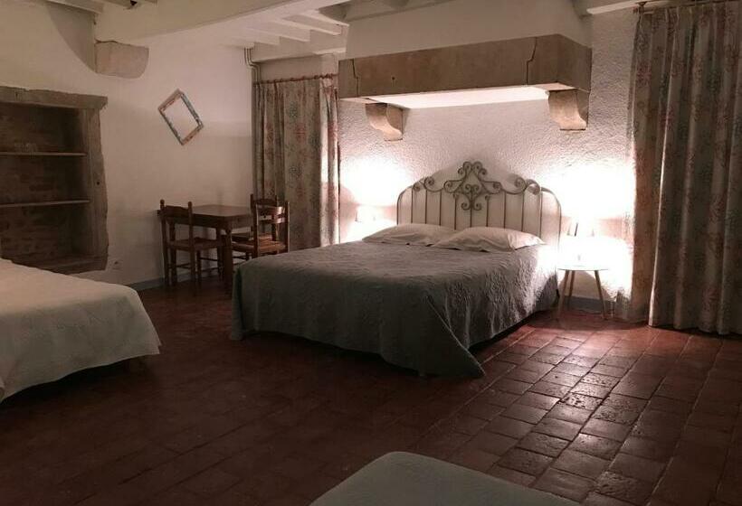 تختخواب و صبحانه Chez Sylvie Et Thierry