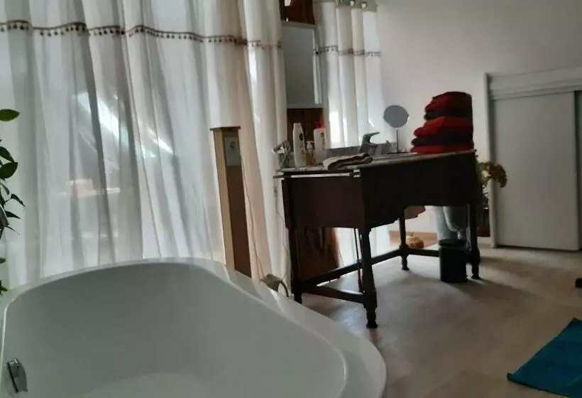 Aamiaismajoitus (B&B) La Martre