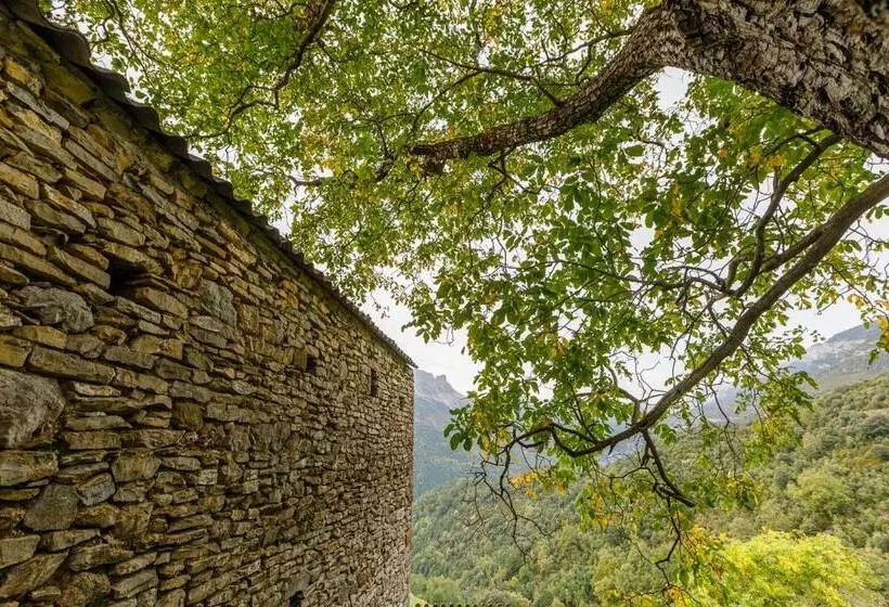 ホテル De Montaña Lamiana