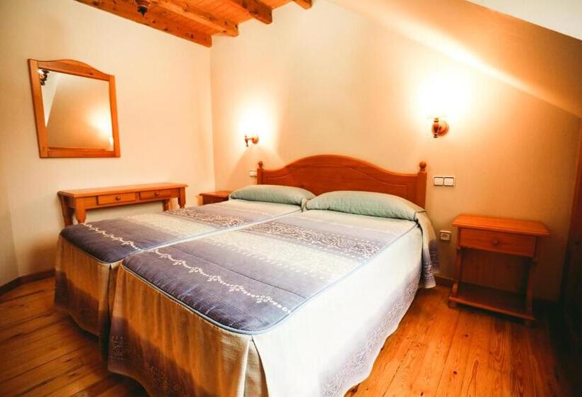 Отель De Montaña Lamiana