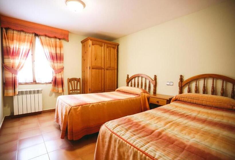 Отель De Montaña Lamiana