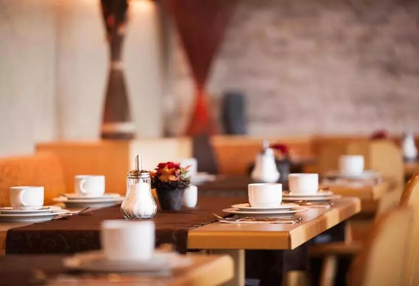 Hotelli Landgasthof Linden