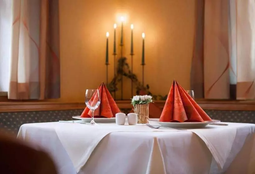 Hotelli Landgasthof Linden