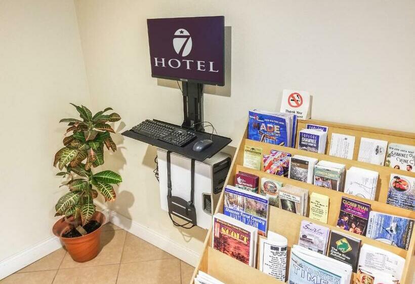 Мотель 7 Inn Vienna