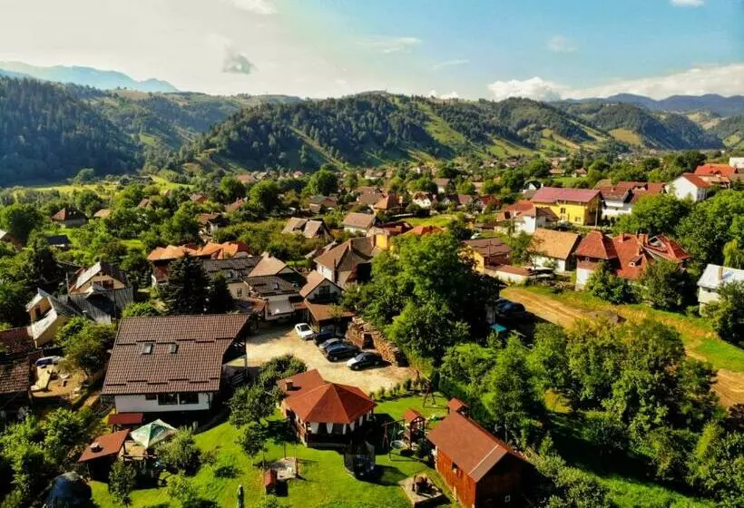 Majatalo Casa Preto E Branco